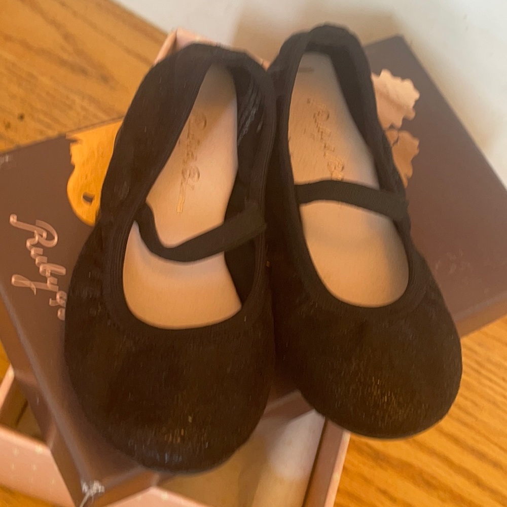 Ruby & Bloom kids shoes/black/Size 8 M